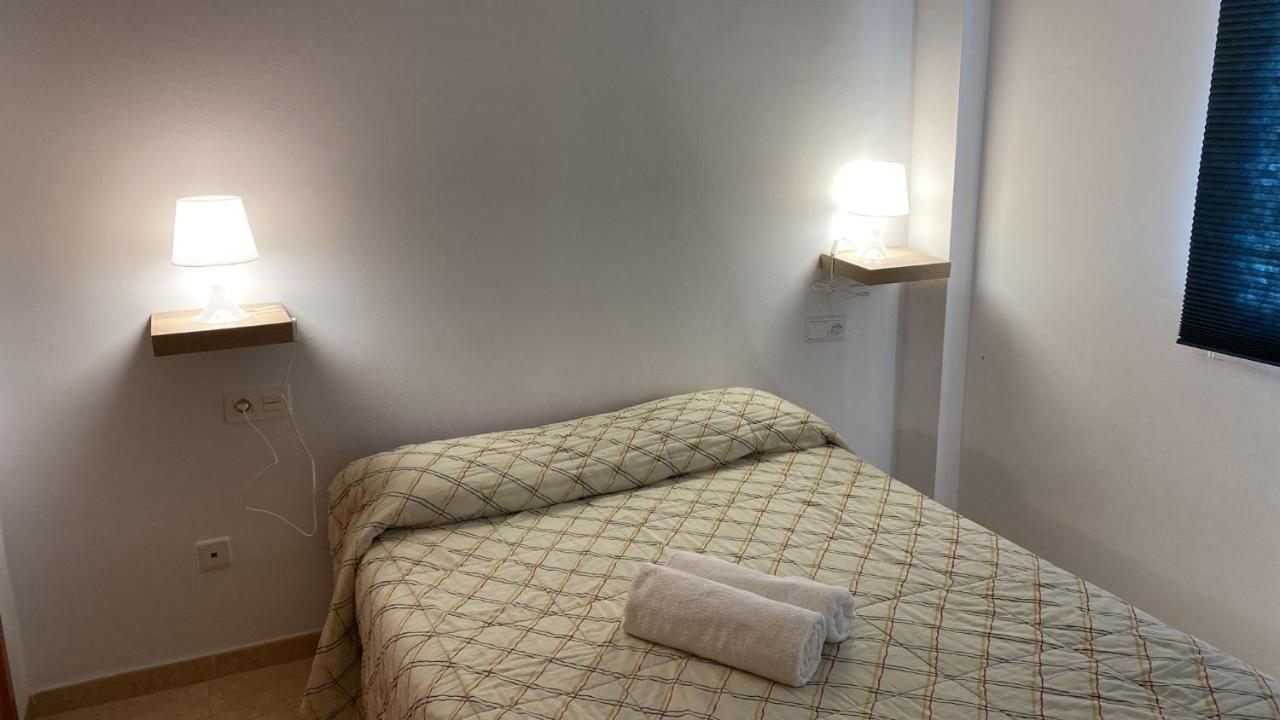 Habitacion Grande Con Bano Privado En Coin A 30Km De La Playa Extérieur photo
